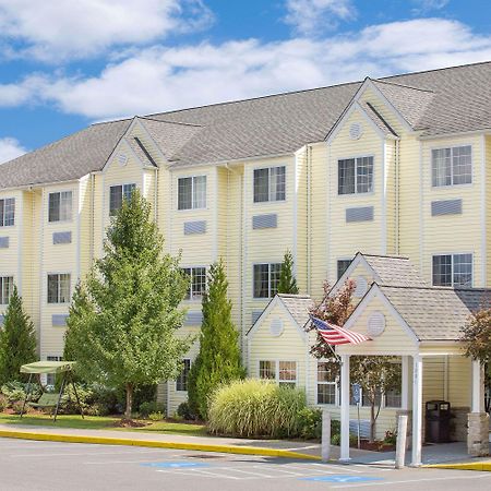 Microtel Inn & Suites Beckley East Экстерьер фото